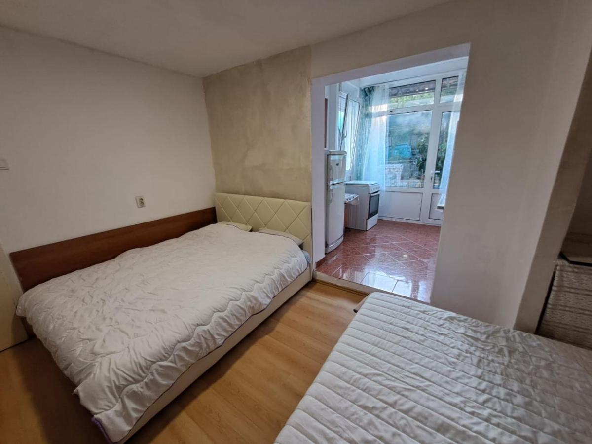 Apartmani Gordana Bar Eksteriør billede